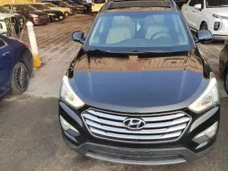 2014 Hyundai Santa Fe in Sharjah used car