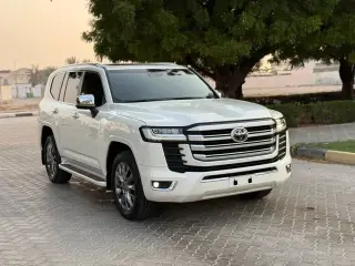2023 Toyota Land Cruiser in Sharjah used car