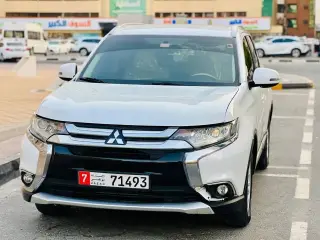 2017 Mitsubishi Outlander in Sharjah used car