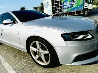 2010 Audi A4 in Sharjah used car