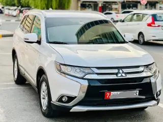 2017 Mitsubishi Outlander in Sharjah used car