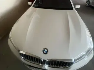2016 BMW 7-Series in Sharjah used car