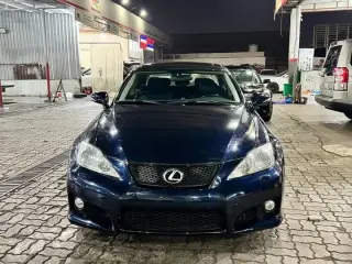2009 Lexus IS in Sharjah used car