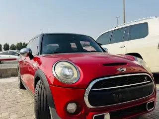 2015 Mini Four-door in Sharjah used car