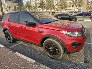 2018 Land Rover Discovery in Sharjah used car
