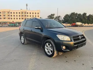 2008 Toyota Rav4 in Sharjah used car