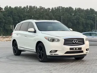 2013 Infiniti JX35 in Sharjah used car