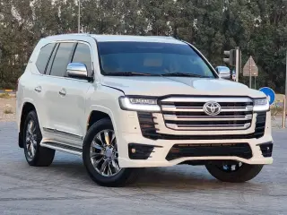 2010 Toyota Land Cruiser in Sharjah used car