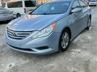 2014 Hyundai Sonata in Sharjah used car