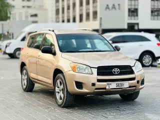 2009 Toyota Rav4 in Sharjah used car