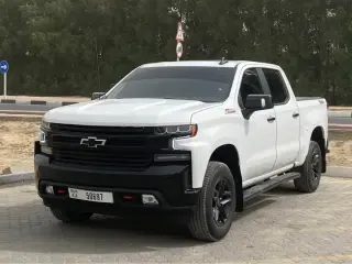 2022 Chevrolet Silverado في Sharjah سيارة مستعملة