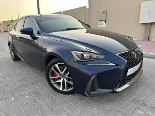 2019 Lexus IS in Sharjah used car