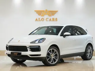2019 Porsche Cayenne in Sharjah used car
