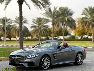 2017 Mercedes-Benz SL in Sharjah used car