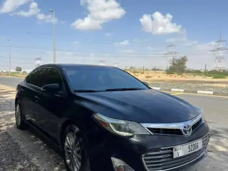 2014 Toyota Avalon in Sharjah used car
