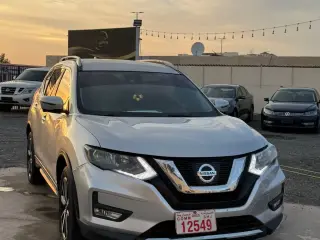 2019 Nissan Rogue in Sharjah used car