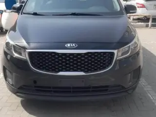 2015 Kia Sedona in Sharjah used car