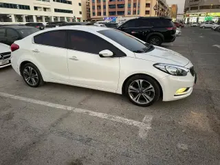2013 Kia K3 in Sharjah used car