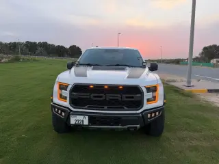 2017 Ford Raptor in Sharjah used car
