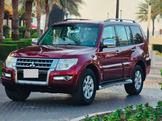 2017 Mitsubishi Pajero in Sharjah used car