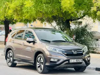 2015 Honda CR-V in Sharjah used car