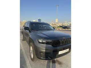 2023 Jeep Grand Cherokee in Sharjah used car