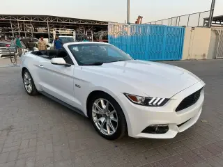 2015 Ford Mustang in Sharjah used car