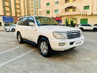 2006 Toyota Land Cruiser في Sharjah سيارة مستعملة