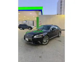 2014 Lexus LS في Sharjah سيارة مستعملة