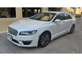 2019 Lincoln MKZ في Sharjah سيارة مستعملة