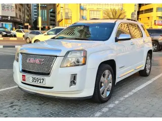 2014 GMC Terrain في Sharjah سيارة مستعملة
