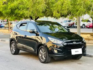 2015 Hyundai Tucson في Sharjah سيارة مستعملة
