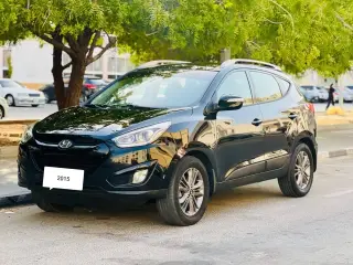 2015 Hyundai Tucson في Sharjah سيارة مستعملة