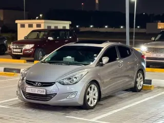 2011 Hyundai Avante في Sharjah سيارة مستعملة