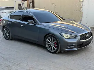 2017 Infiniti Q50 في Sharjah سيارة مستعملة