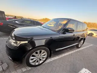 2014 Land Rover Range Rover في Sharjah سيارة مستعملة