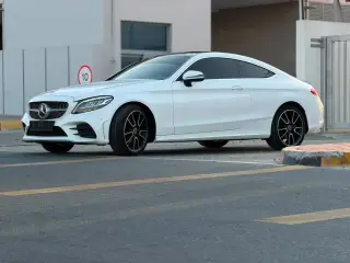 2021 Mercedes-Benz C-Class في Sharjah سيارة مستعملة