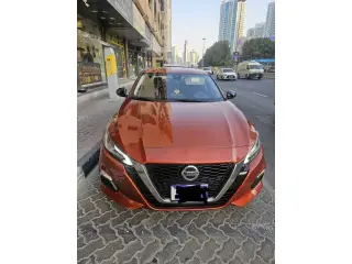 2021 Nissan Altima في Sharjah سيارة مستعملة