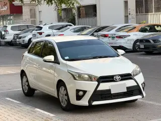 2016 Toyota Yaris في Sharjah سيارة مستعملة