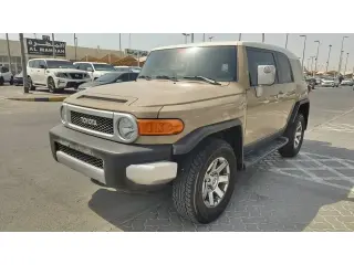 2022 Toyota FJ Cruiser في Sharjah سيارة مستعملة